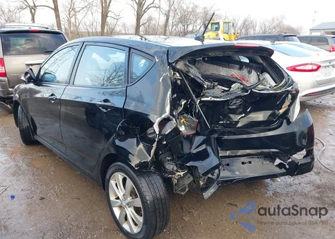 2014 Hyundai Accent Se z USA, uszkodzony, nr VIN KMHCU5AE2EU174026